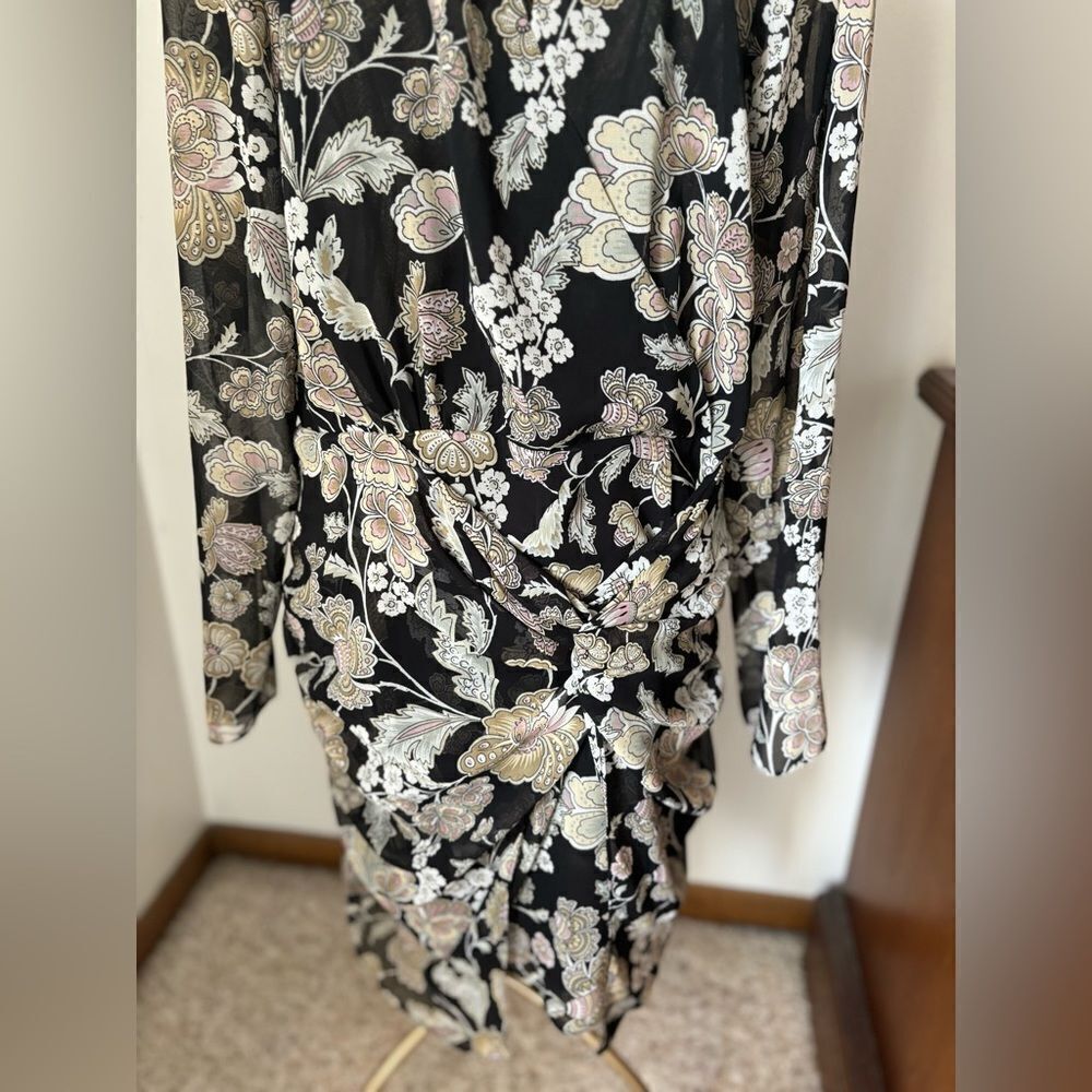 River Island Floral Long Sleeve Deep V Dress Size 10 Black NWT - Picture 6 of 14
